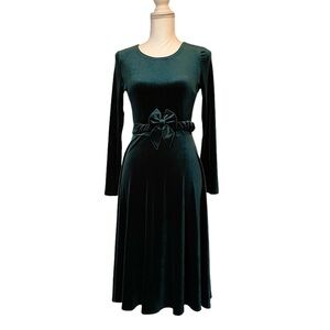 Enme Emerald Green Stretch Velvet Fit and Flare Long Sleeve Dress Women’s Small